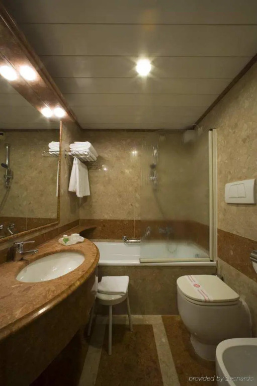 Ambasciatori Hotel Venice Mestre, Tapestry Collection by Hilton