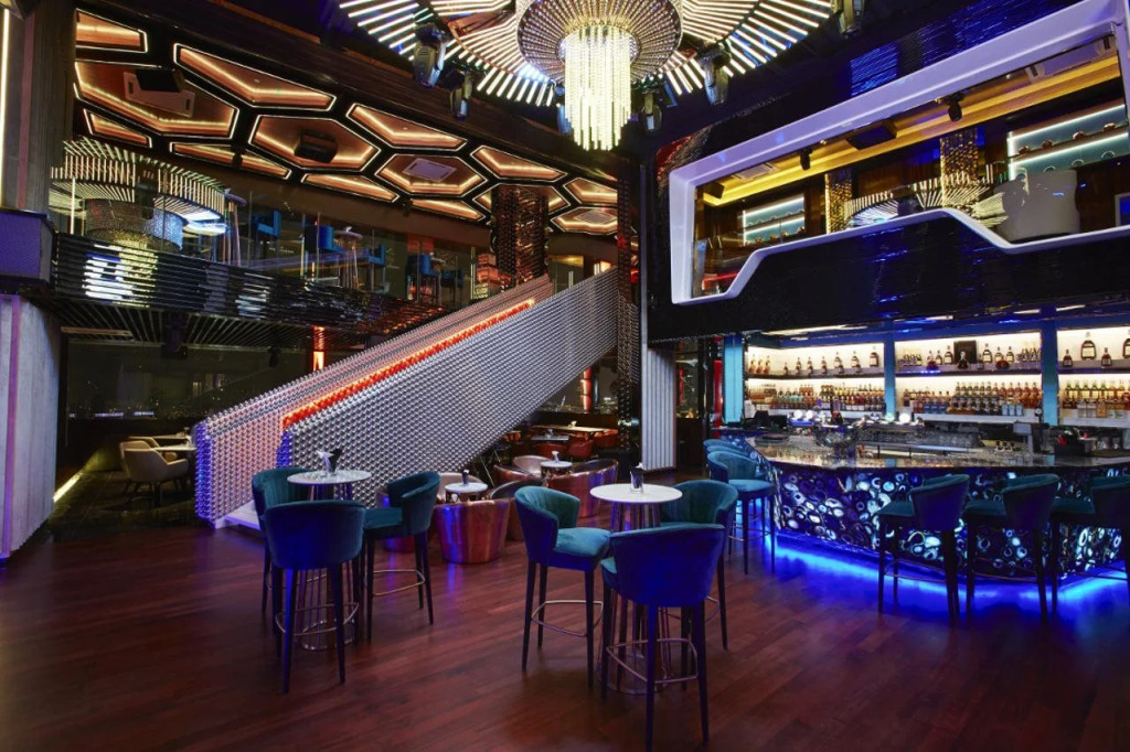 THE FACE Style Hotel