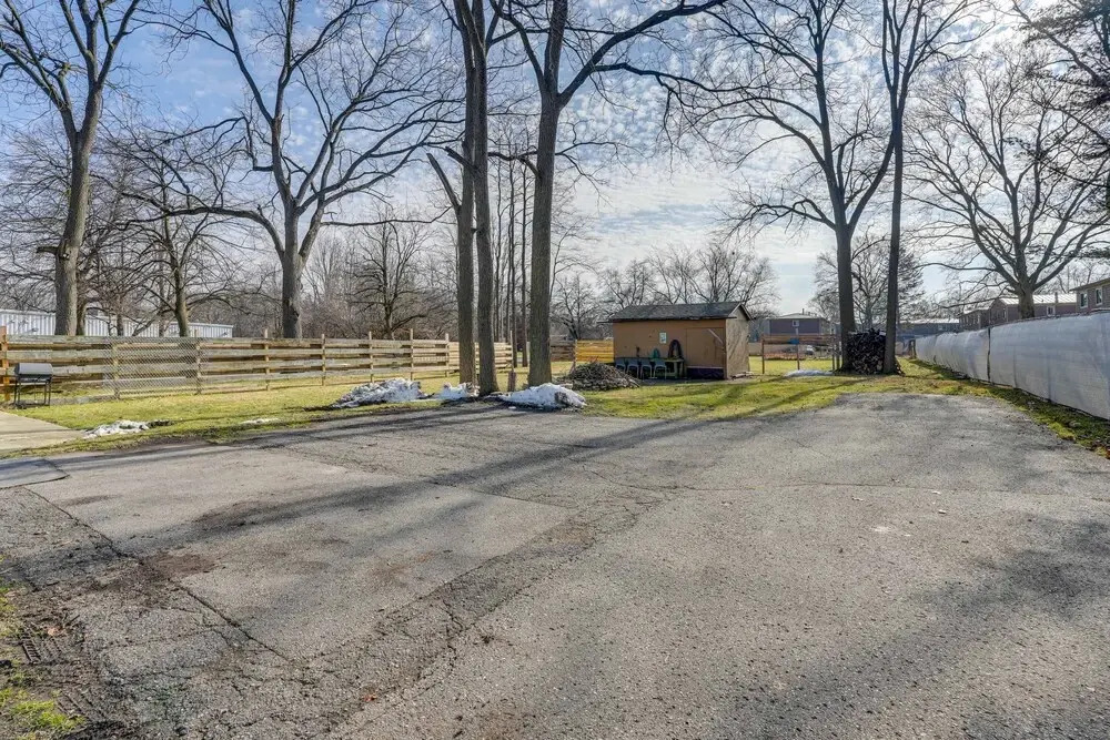 Kalamazoo Vacation Rental Near Golf & Parks!