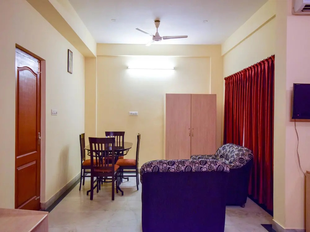 OYO 431 Hotel Maple In