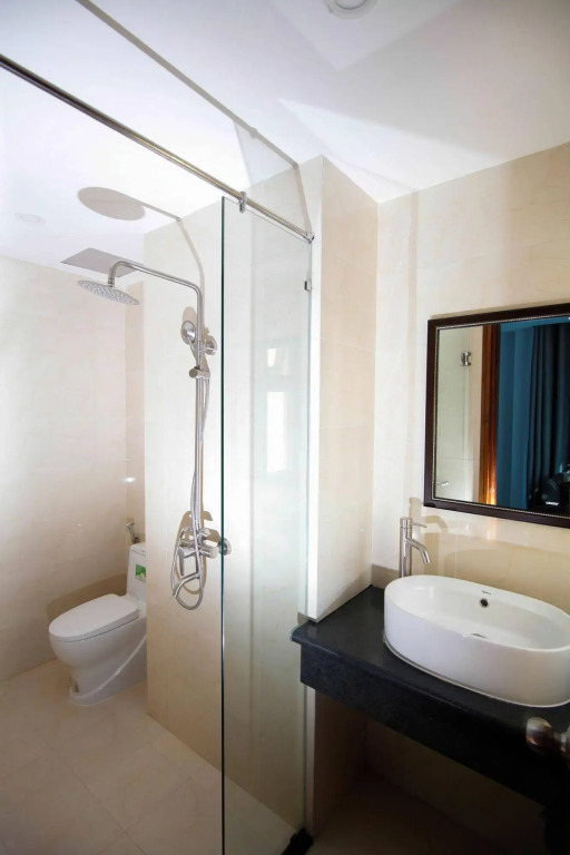 Lucky Star Hotel