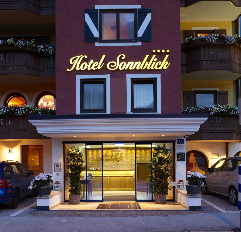 HOTEL SONNBLICK Kaprun, Salzburg - including Summer Card