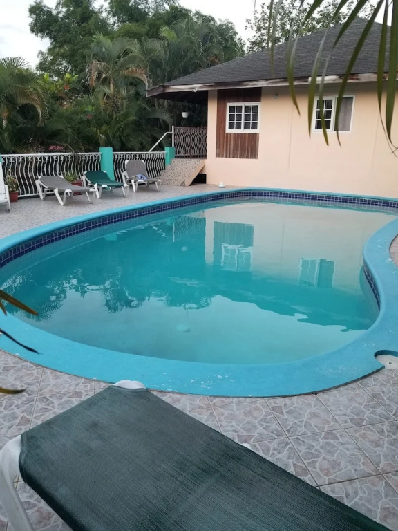 Seascape Apartments