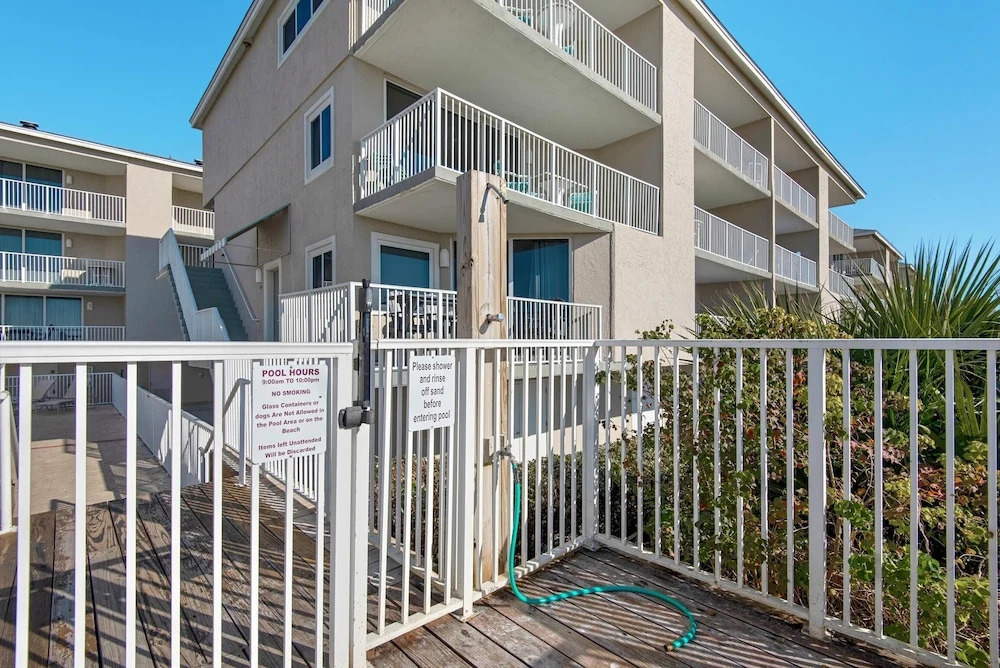 Starboard Village 521