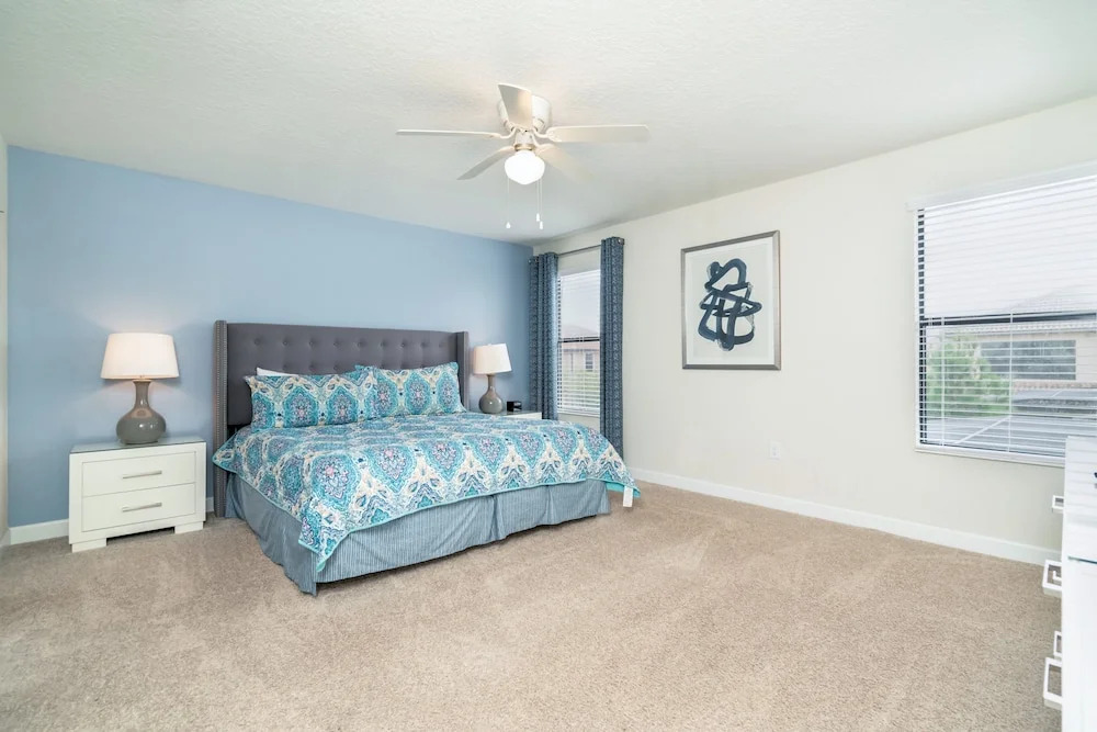 6bed 5Ba Villa Game Room Pool Spa