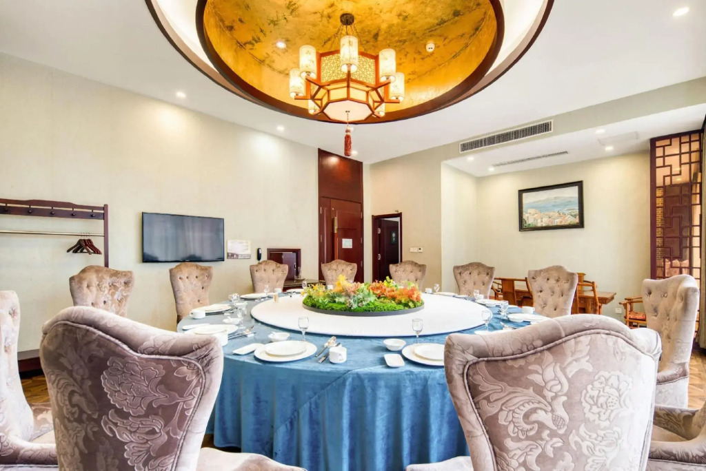 Qingdao Airport Fuhua Hotel Hong Kong Middle Road