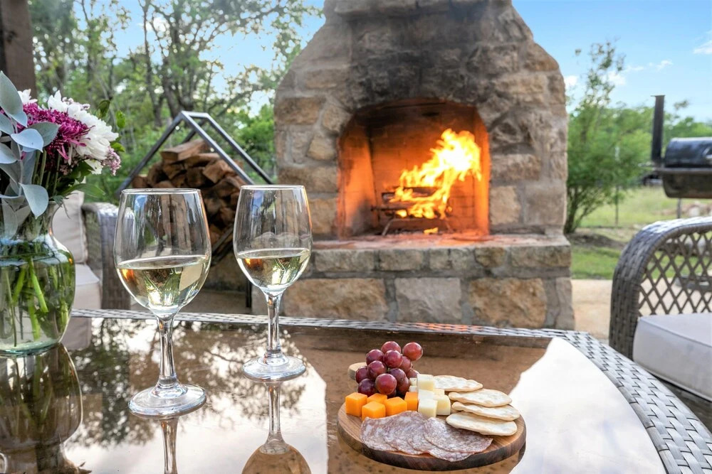 New! Luxury Home With Fire Pit & Hill Country Views