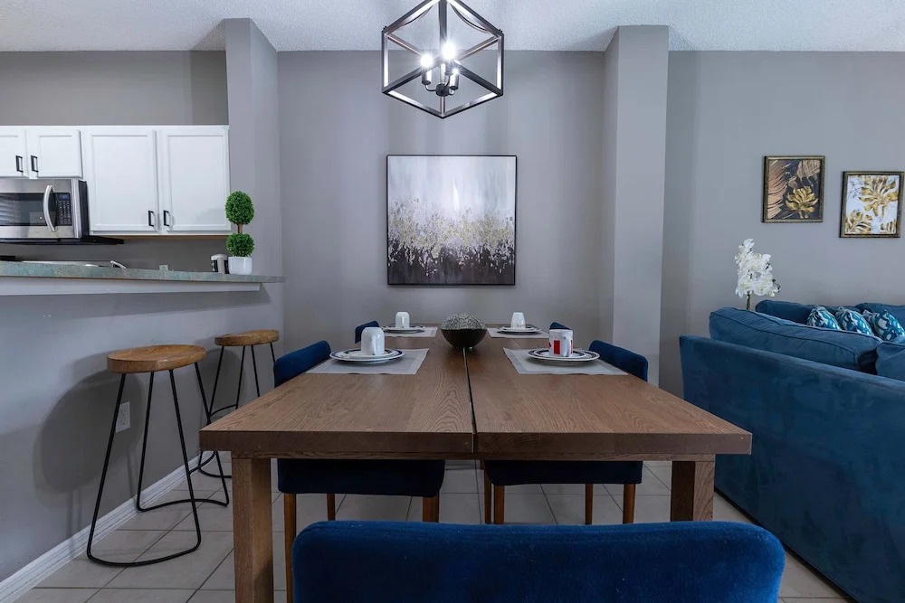 Cozy Family 3BR Townhouse Perfect Stay for 6 Guests