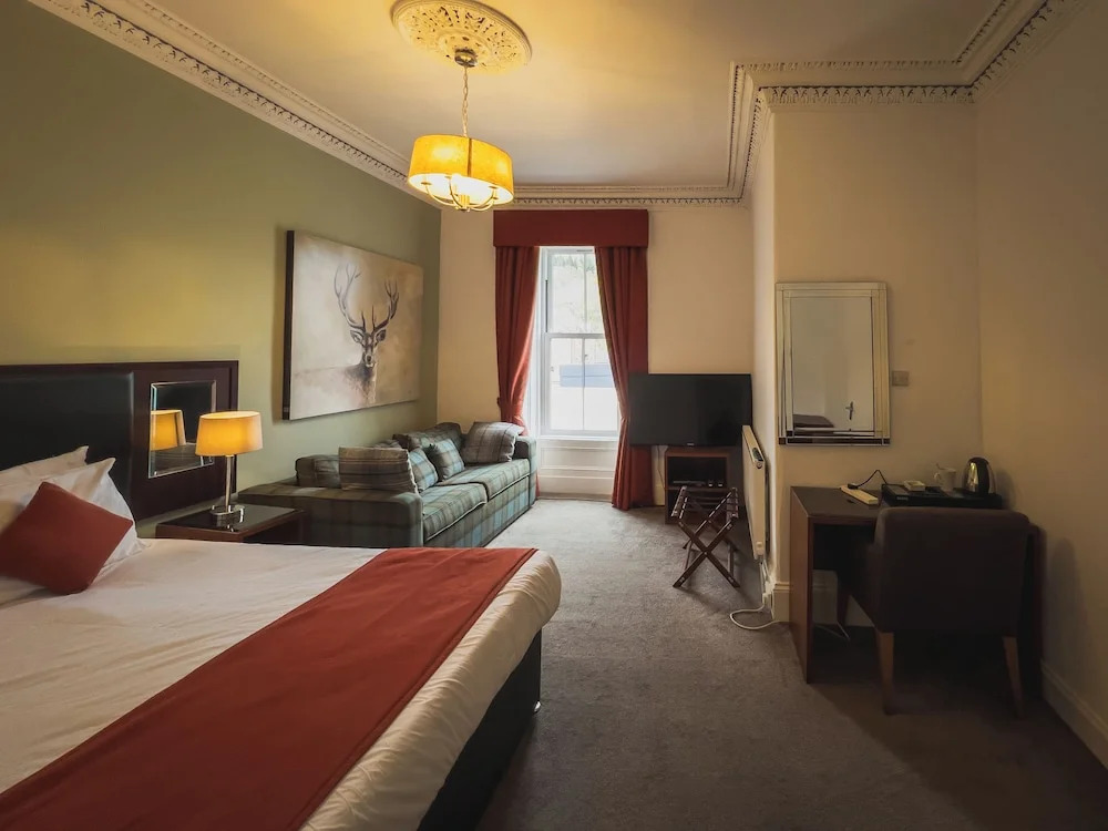 The Crags Hotel