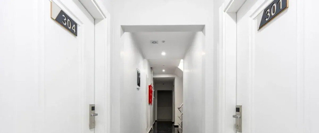 WP White Palace Hotel