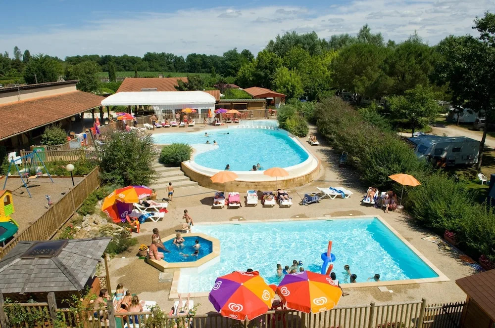 House With 2 Bedrooms in Estang, With Shared Pool, Furnished Garden and Wifi - 100 km From the Beach
