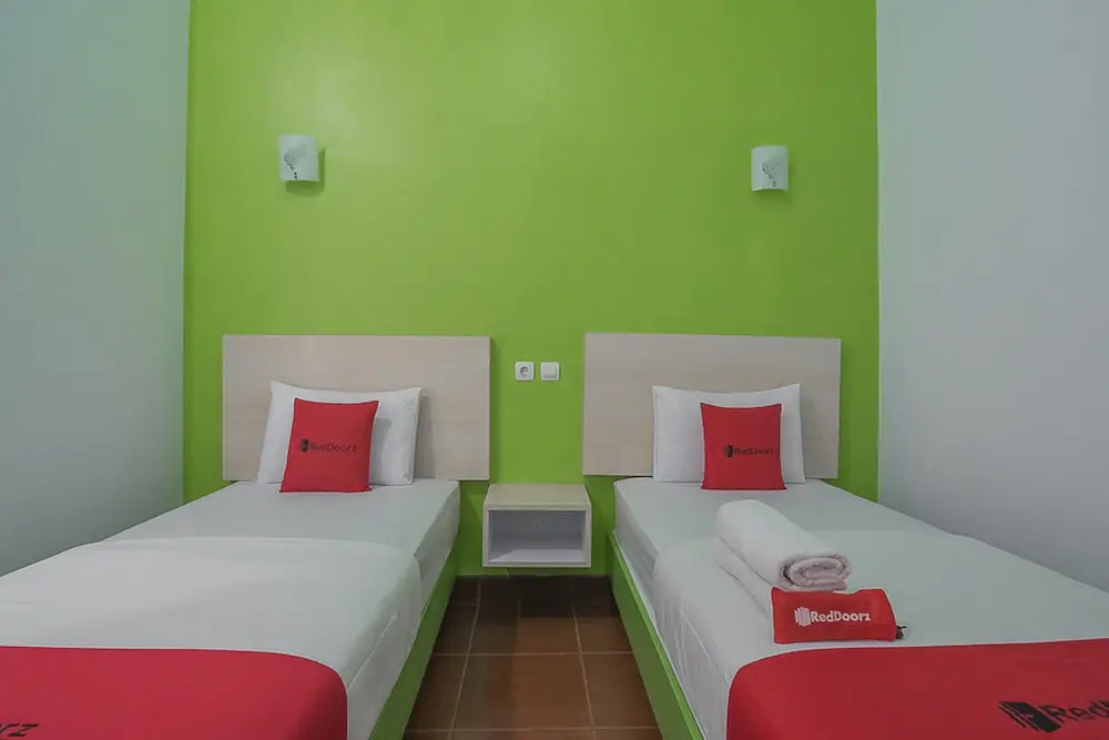 Wisma Atensi by RedDoorz