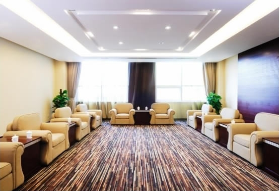 Yulong International Hotel