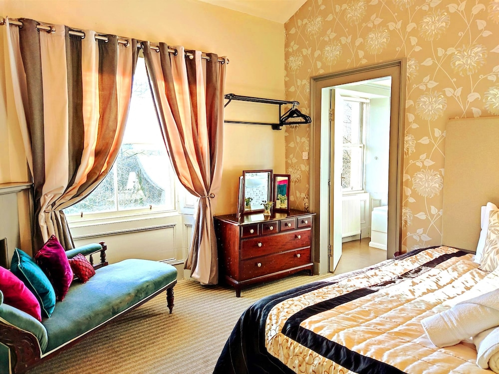 Kirkhill Estate Rooms