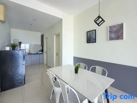 Modern Melaka City Apartments Near Jonker St