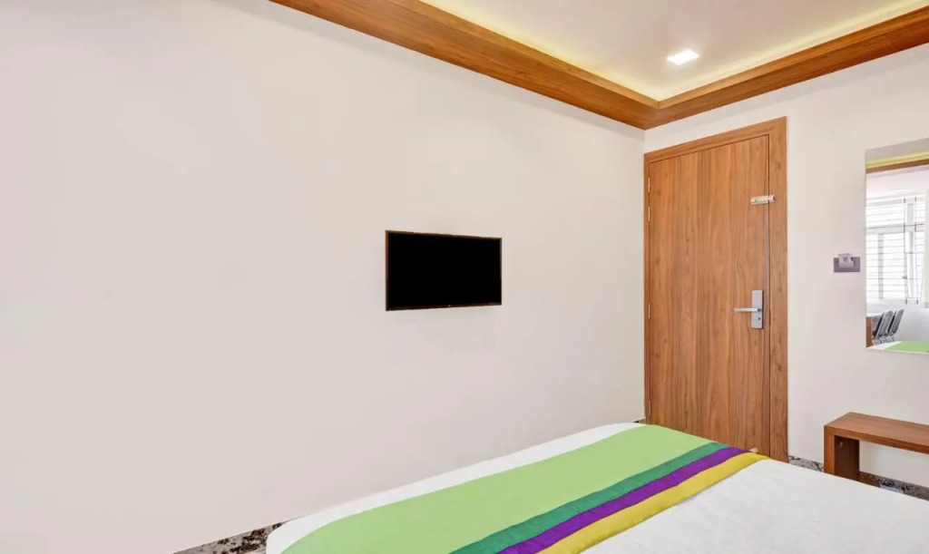 Itsy Hotels ShreyS Inn Mallandur Road