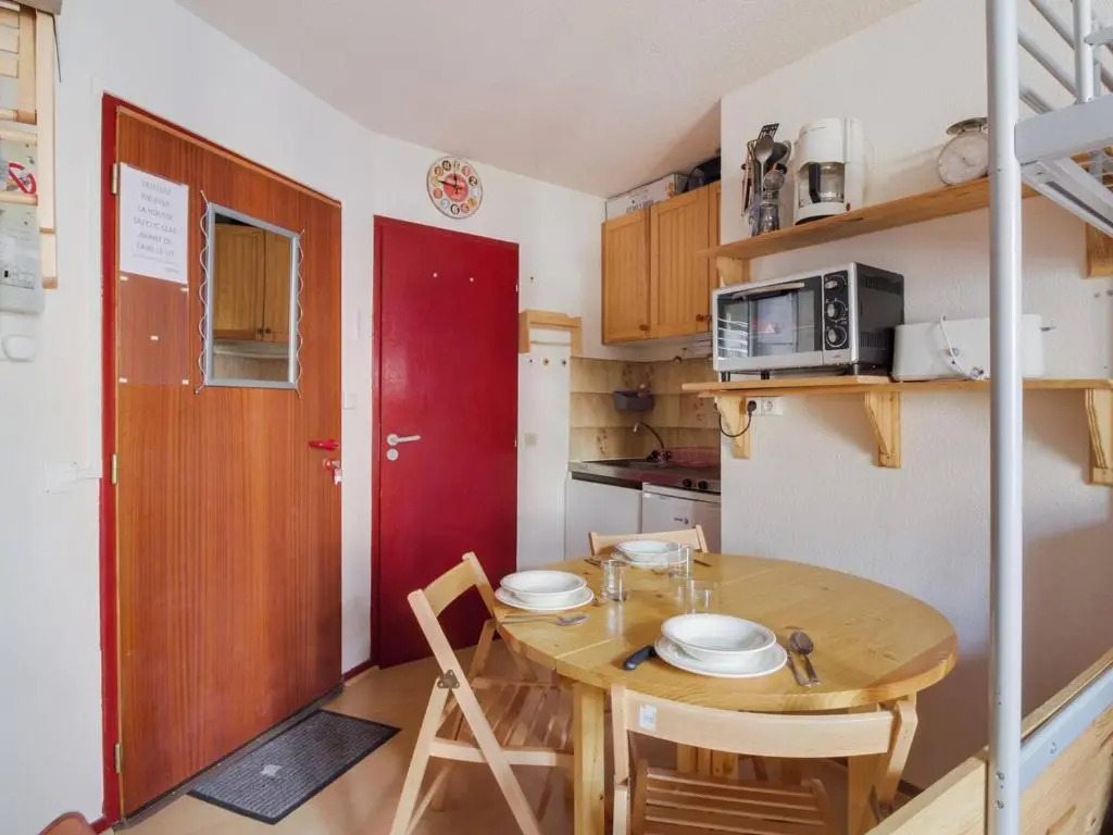 Appartement Cauterets, 1 pièce, 2 personnes - FR-1-401-146