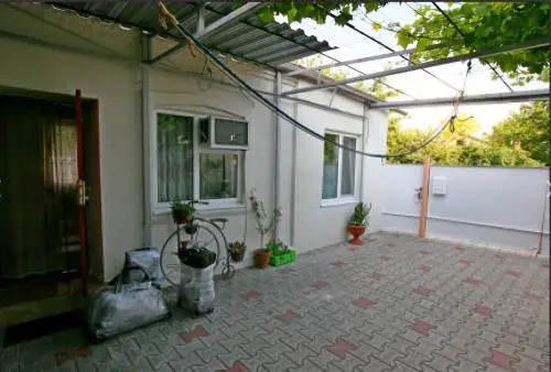 Guest House na Trudyashikhsya 249