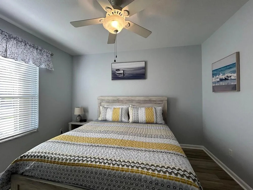Stunning 3 Bedroom Condo Renovated 2024