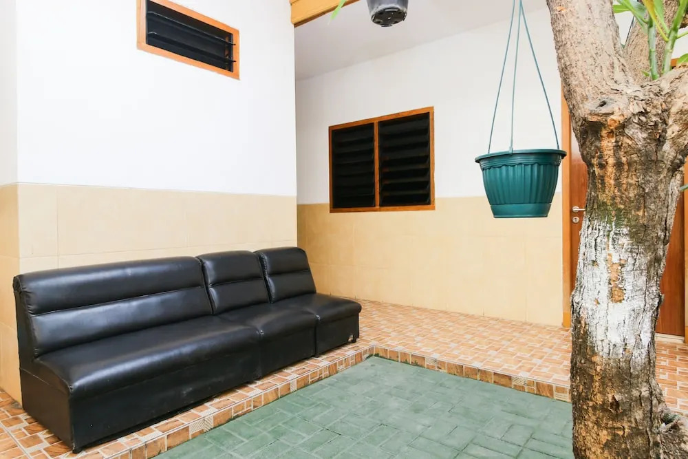 Airy Eco Syariah Darmo Kanwa 4 Surabaya