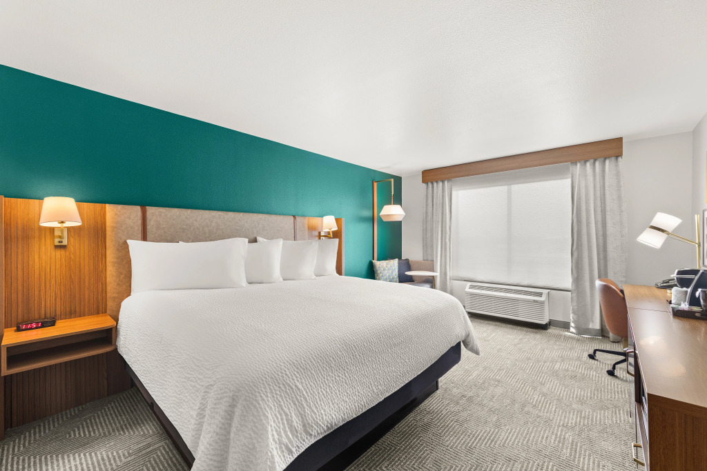 Holiday Inn Austin North by IHG