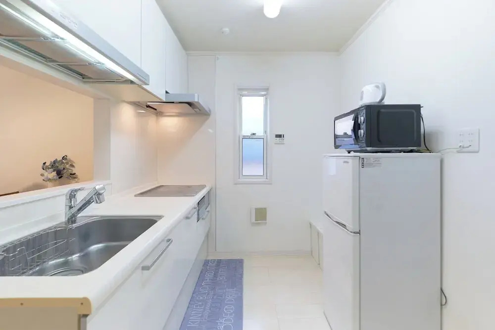 Soshigaya Apartment by Tranova