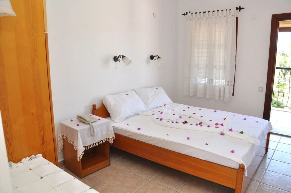 Gloria Tibi Jarra Hotel
