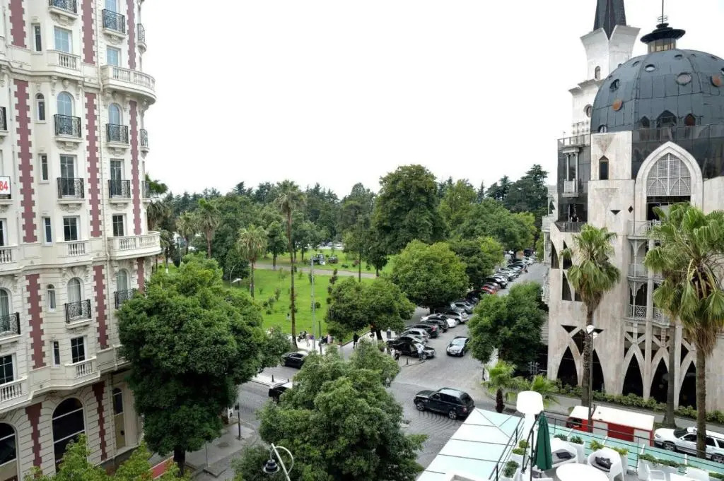 Batumi Parkview Apartment