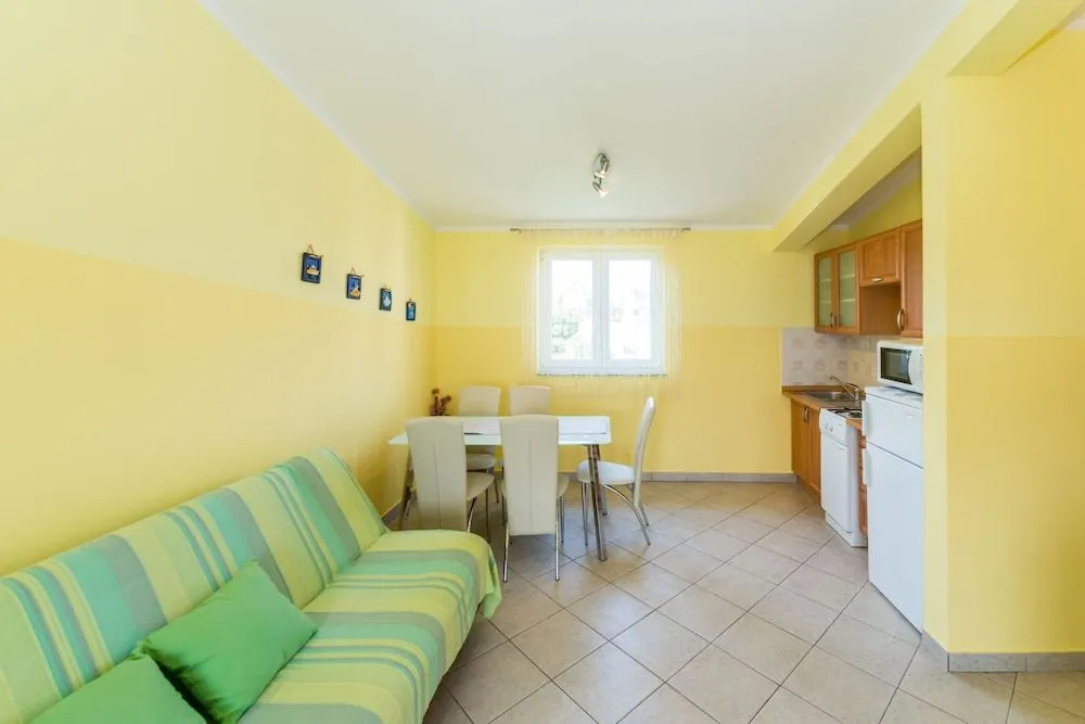 Apartments Jambreus