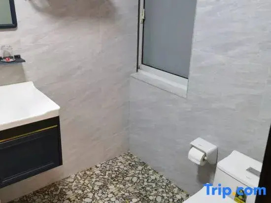 Shanghai Qingcun Hotel