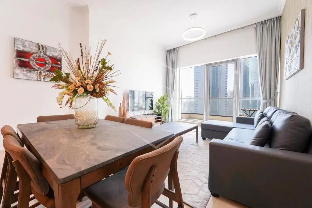 KeyHost - Elegant 2BR Central Towers - Dubai Marina - K3620