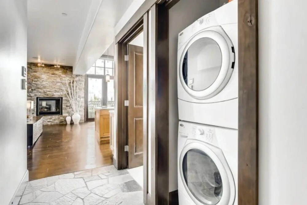3 Bedroom Luxury Residence In Lionshead Village - Mere Steps To Eagle Bahn Gondola
