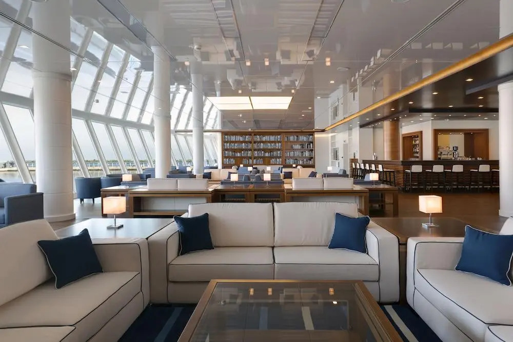 Yacht Club Marina di Loano | UNA Esperienze