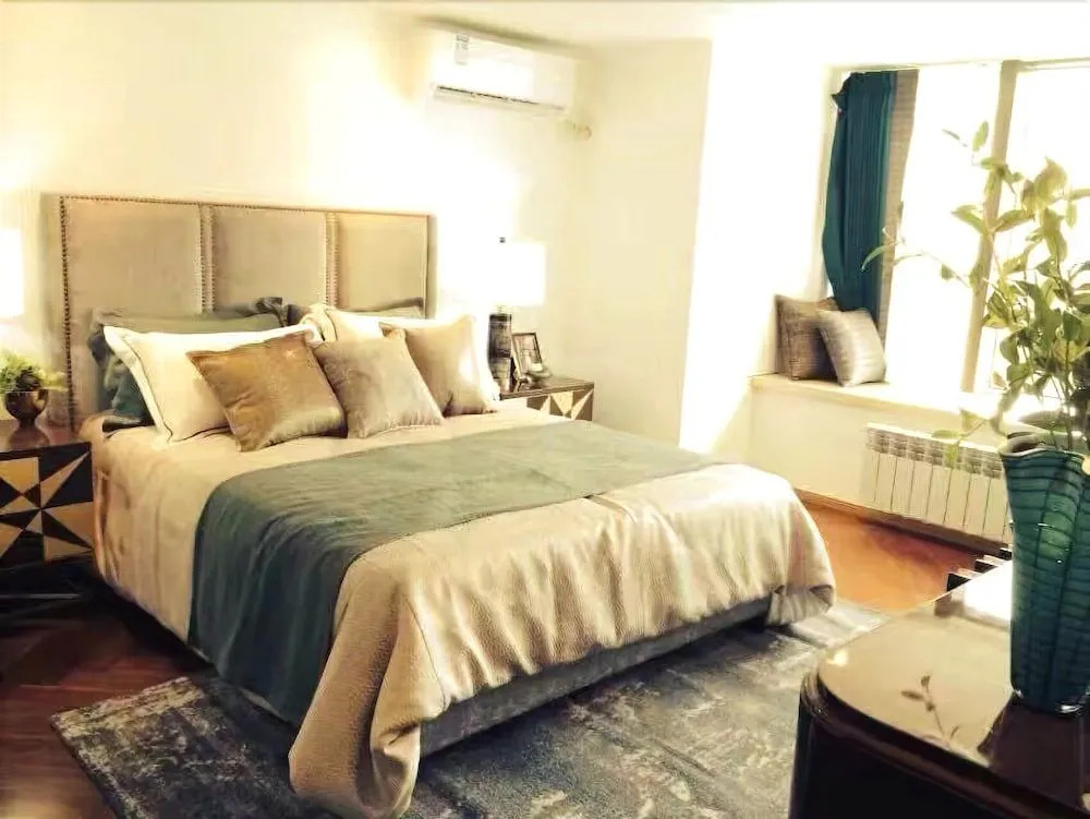 KAYTONG Residence