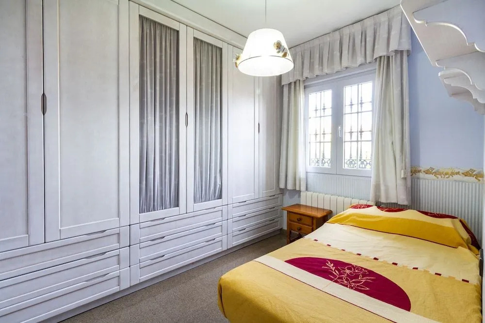 Villa del Mamut, Padul Granada
