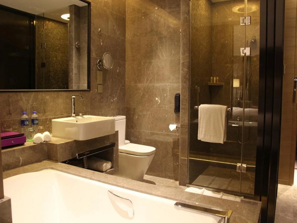 Wyndham JinJiang Hotel