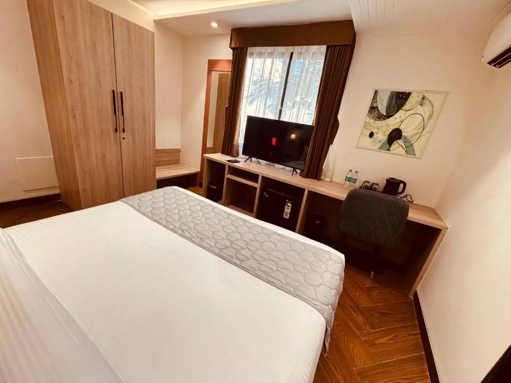 Hotel Mumbai House-Vijay Nagar