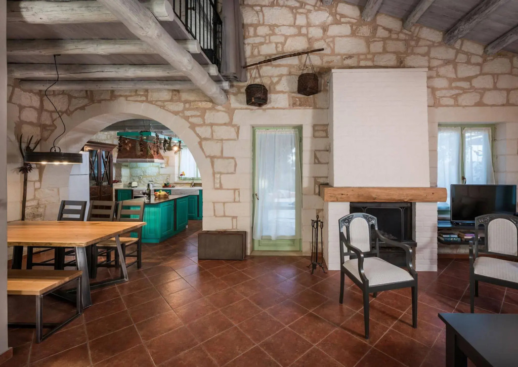 BOUTIQUE VILLA PETRA AMANDA Heated pool optional