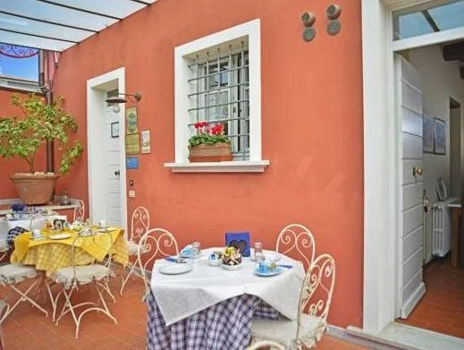 B&B A Case Rosse