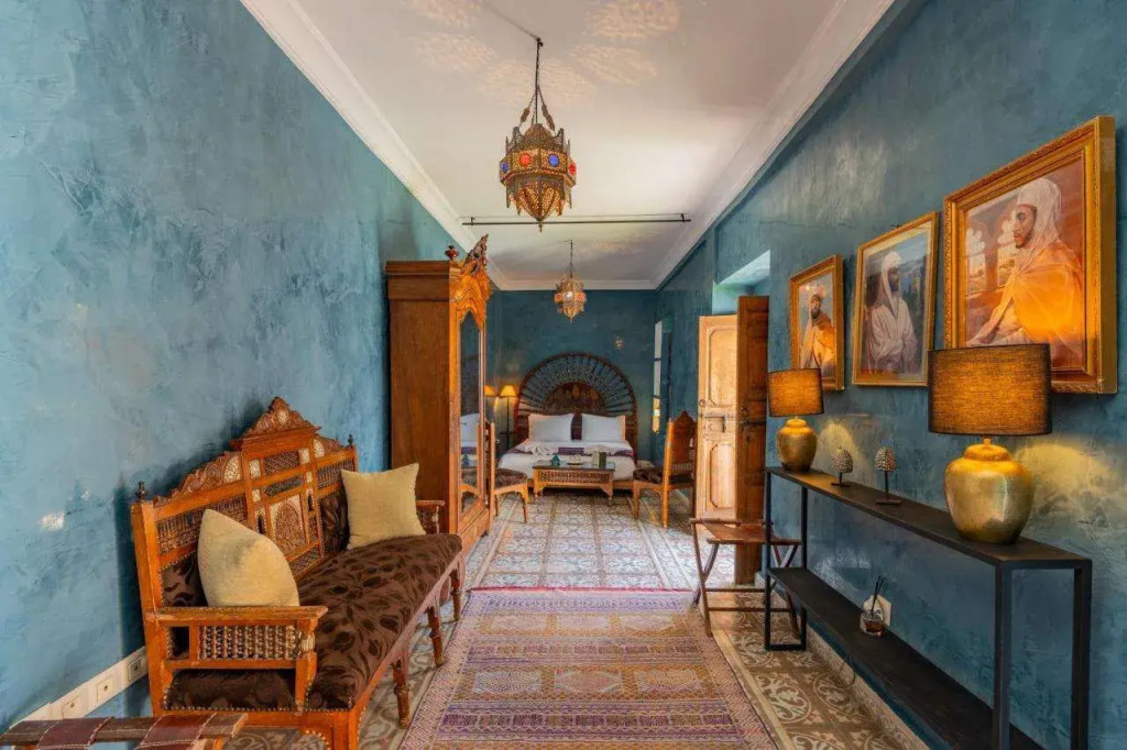 Riad Yamina52