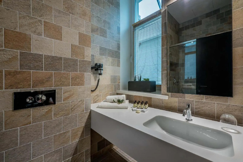 Artagonist Art Hotel