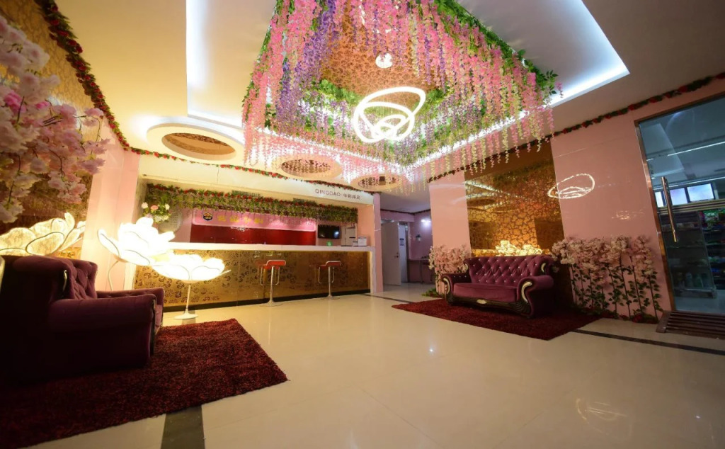 Qingdao Couples Boutique Hotel
