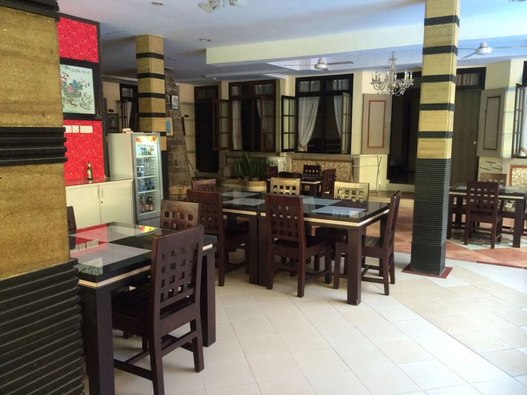 Sri Ratu Hotel