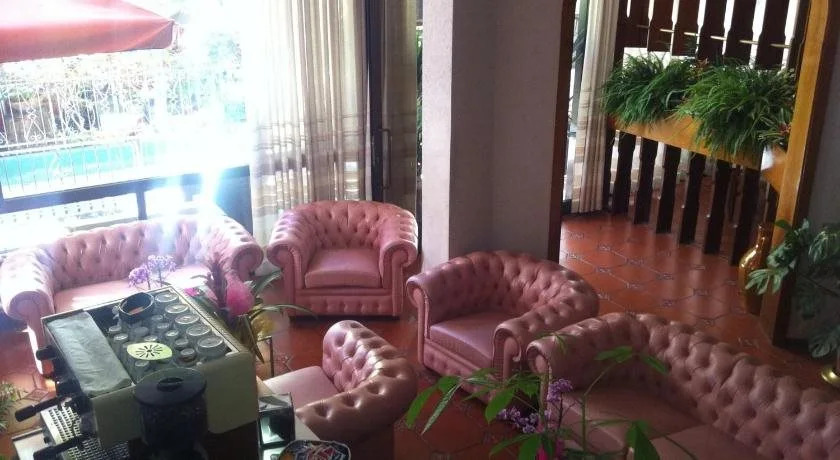 Hotel Lariana BB