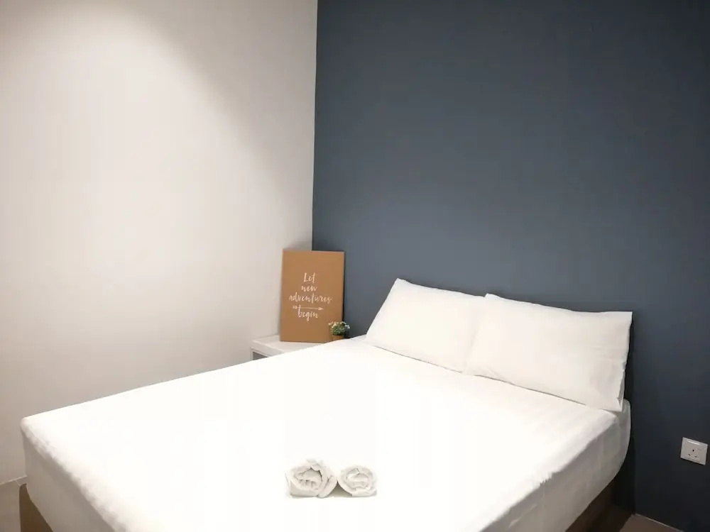 The Establishment by Luxury Suites Asia