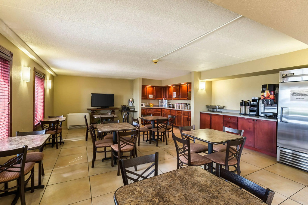 Rodeway Inn