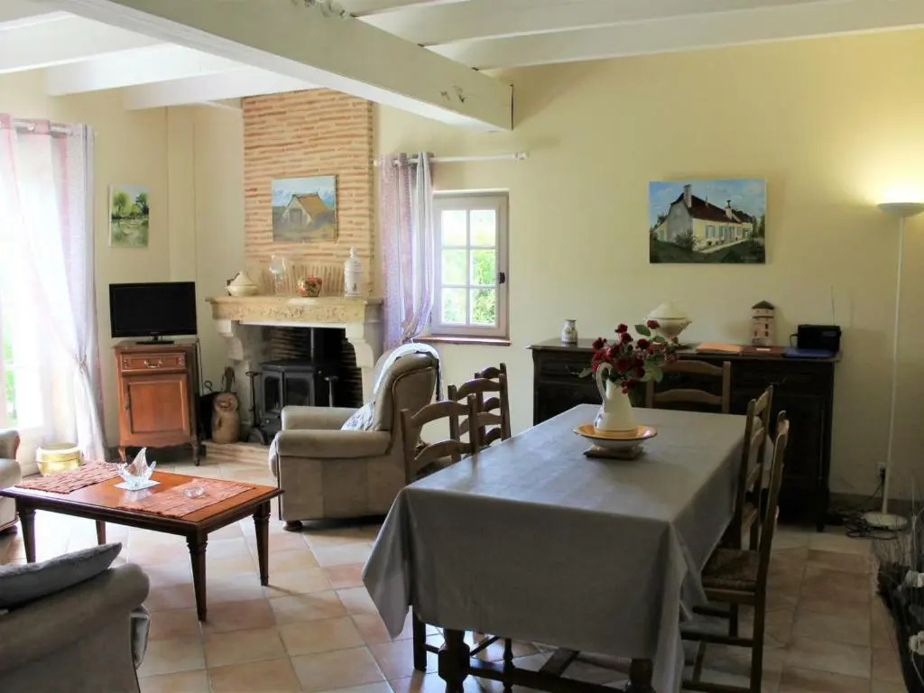 Charmante maison à Lamonzie-Saint-Martin - FR-1-616-112