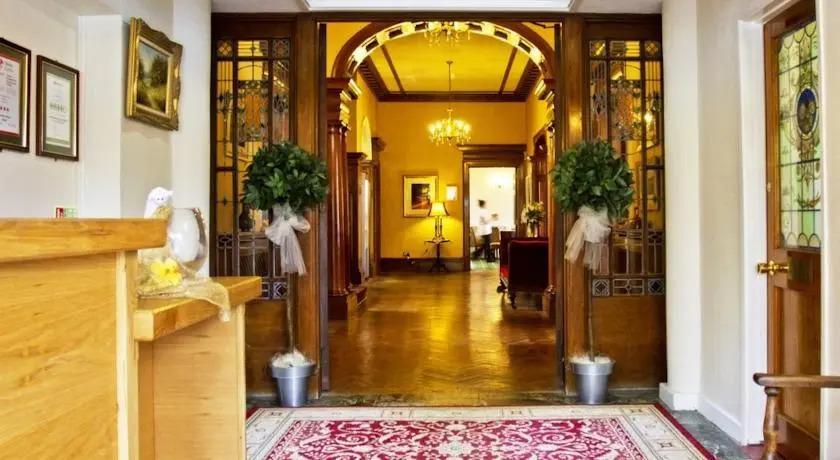 Conrah Hotel