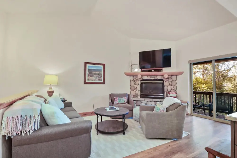 97 Lookout Ridge 2 Bedroom Townhouse