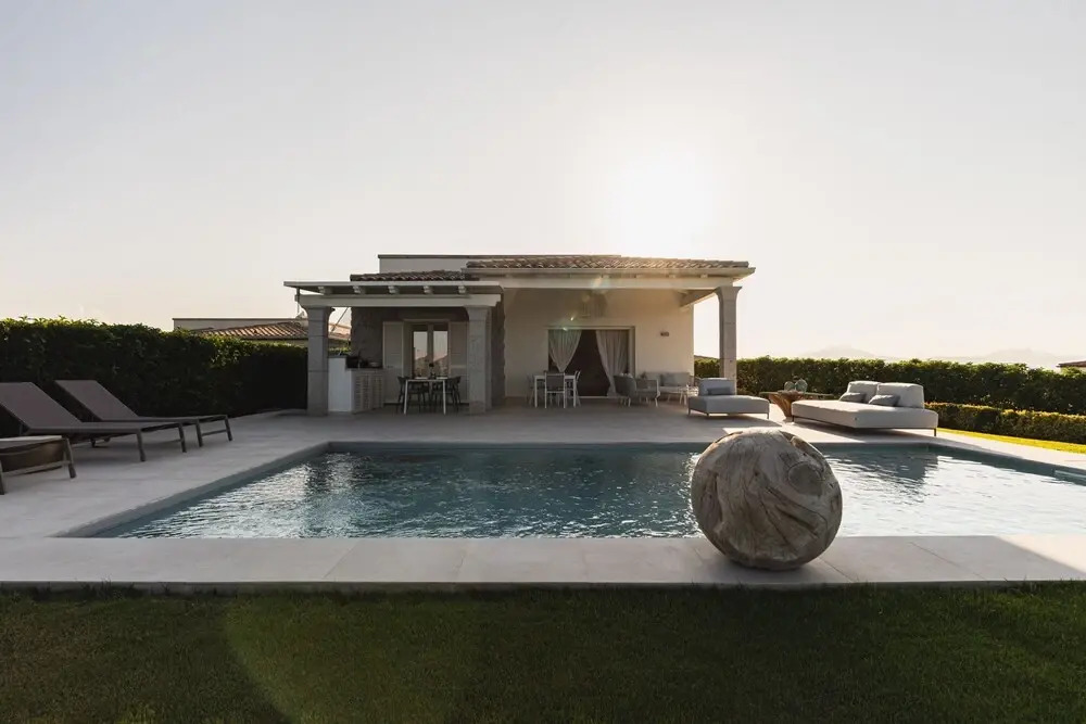 Villa Blue Sphere with Pool by Wonderful Italy